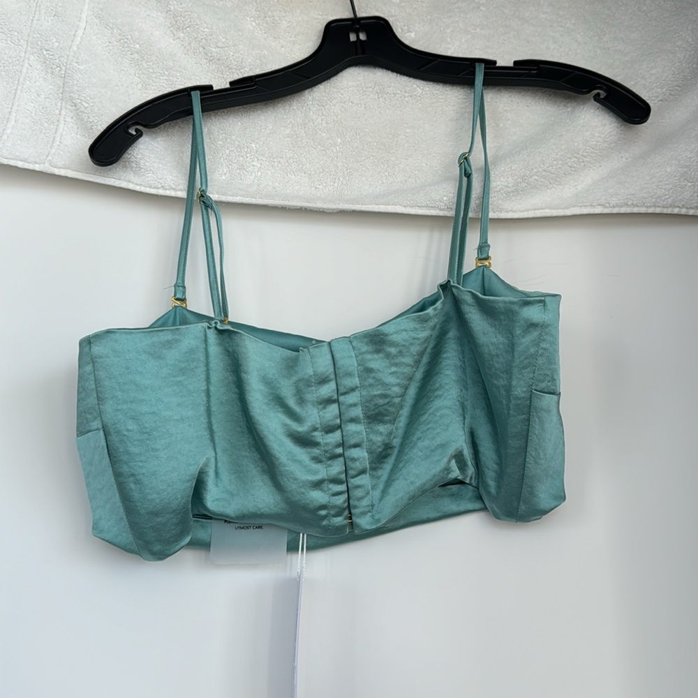 Lovers + Friends Satin Teal Cropped Cami Top - Picture 2 of 2